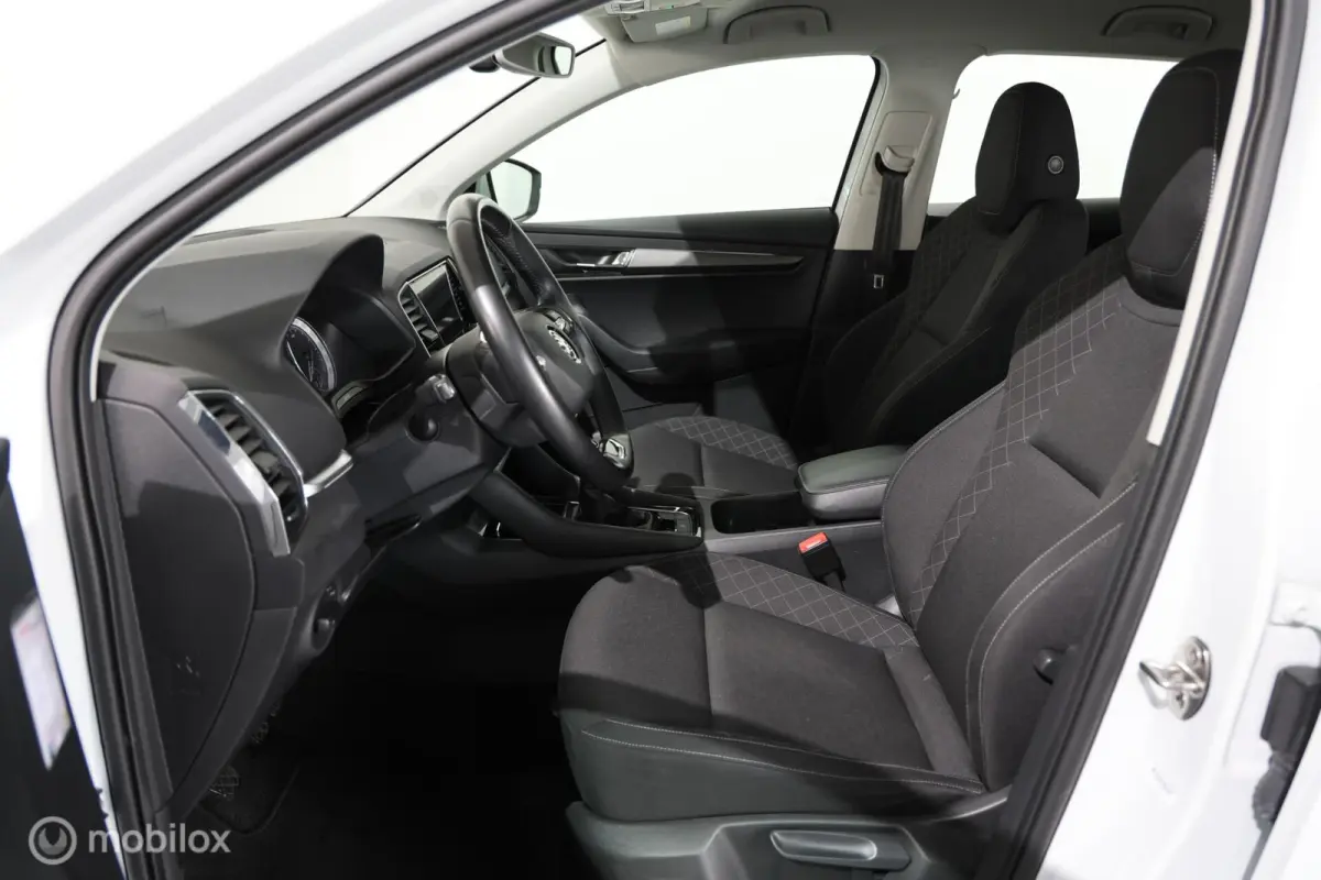 1.0 TSI Style - Elektrische trekhaak - Carplay - Stoelverwarming