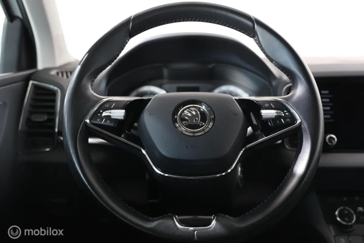 1.0 TSI Style - Elektrische trekhaak - Carplay - Stoelverwarming