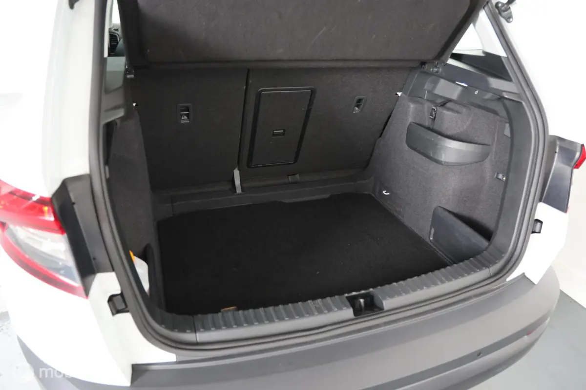 1.0 TSI Style - Elektrische trekhaak - Carplay - Stoelverwarming