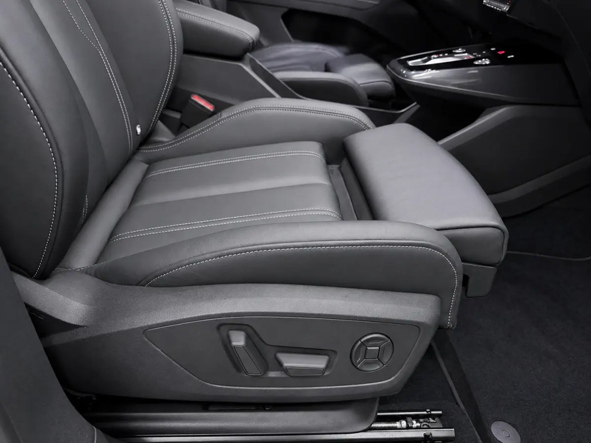 50 quattro 21" 3X S-LINE LEDER+ M-STOELEN/PANO/H-UP/SONOS/DAB/CARPLAY/ADAPT-CRUISE///