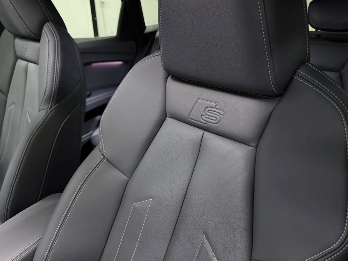 50 quattro 21" 3X S-LINE LEDER+ M-STOELEN/PANO/H-UP/SONOS/DAB/CARPLAY/ADAPT-CRUISE///