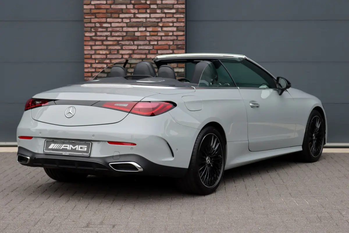 200 AMG Line | Distronic | Airscarf | Memory | Burmester | Keyless Go | Cabriocomfortpakket | Verwarmd Stuurwiel | Camera |