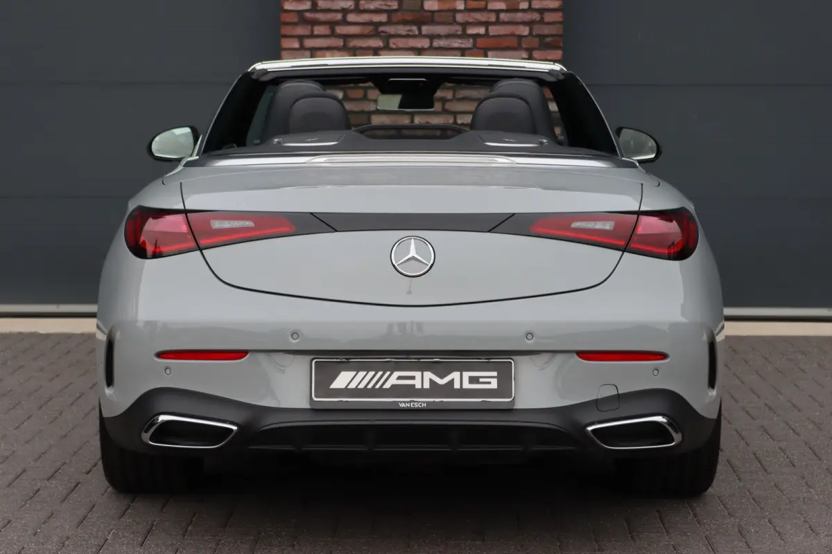 200 AMG Line | Distronic | Airscarf | Memory | Burmester | Keyless Go | Cabriocomfortpakket | Verwarmd Stuurwiel | Camera |