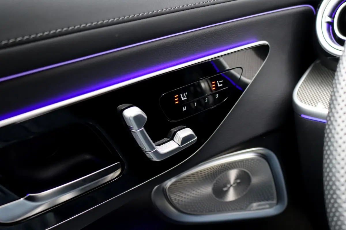 200 AMG Line | Distronic | Airscarf | Memory | Burmester | Keyless Go | Cabriocomfortpakket | Verwarmd Stuurwiel | Camera |