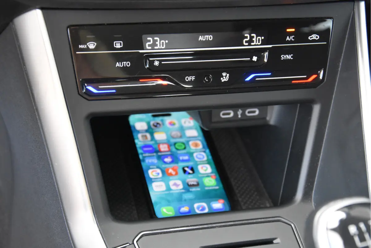 1.0 TSI Life IQ-drive ECC LED Virtueel NAP 1e eigenaar Garantie