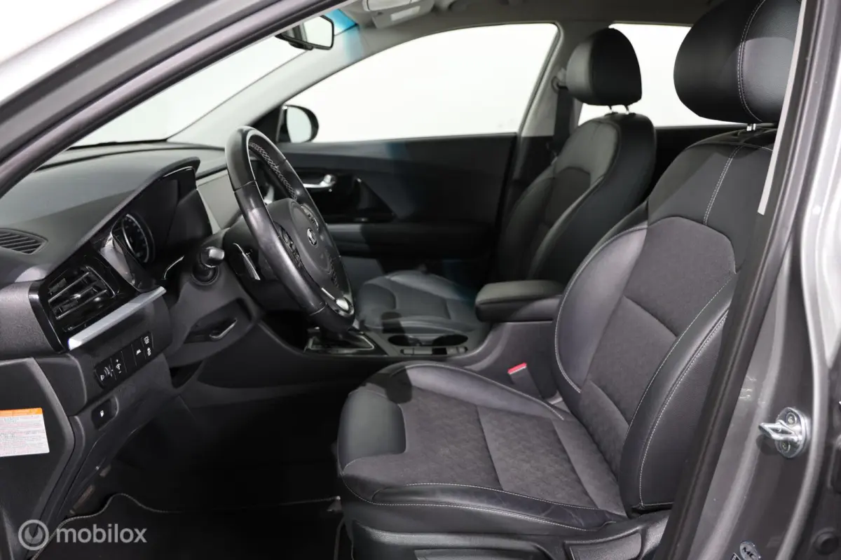 1.6 GDi Hybrid DynamicLine - Carplay - Camera - Navi
