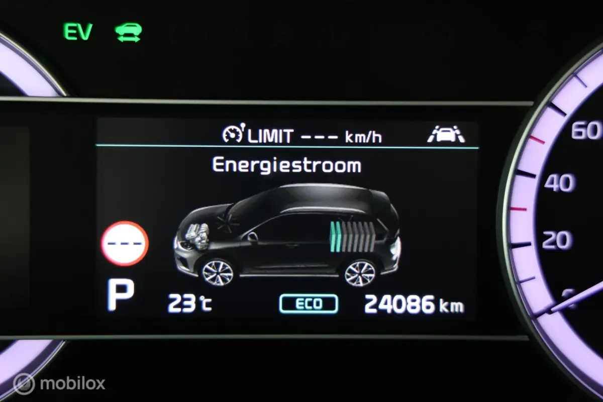 1.6 GDi Hybrid DynamicLine - Carplay - Camera - Navi