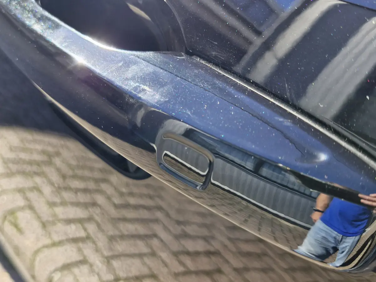 T8 Recharge AWD | Draadloze telefoonlader | Dodehoekdetectie met correctie | Trekhaak elektrisch bedienbaar | Vermoeidheidsherkenning | Extra getint glas achter | Verwarmde voorruit | Stuur 