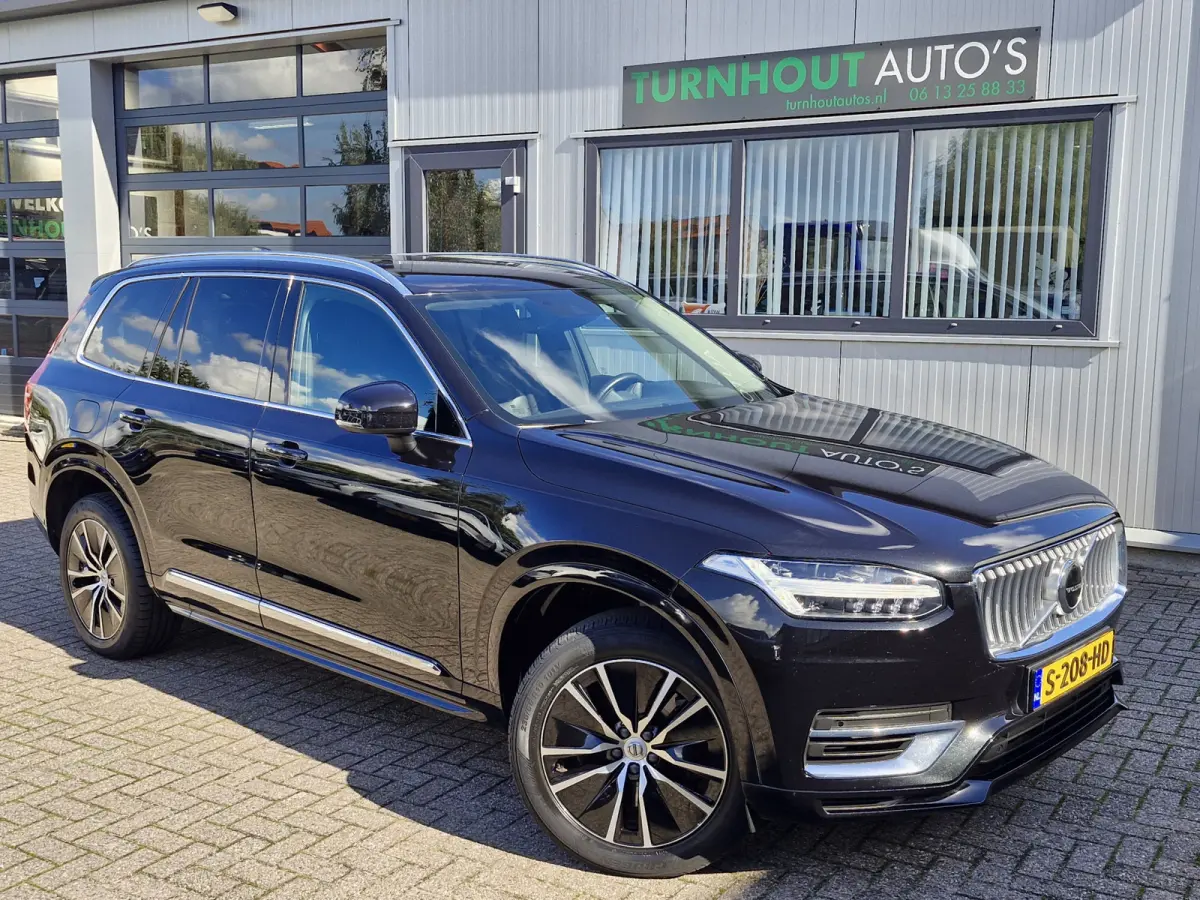 T8 Recharge AWD | Draadloze telefoonlader | Dodehoekdetectie met correctie | Trekhaak elektrisch bedienbaar | Vermoeidheidsherkenning | Extra getint glas achter | Verwarmde voorruit | Stuur 
