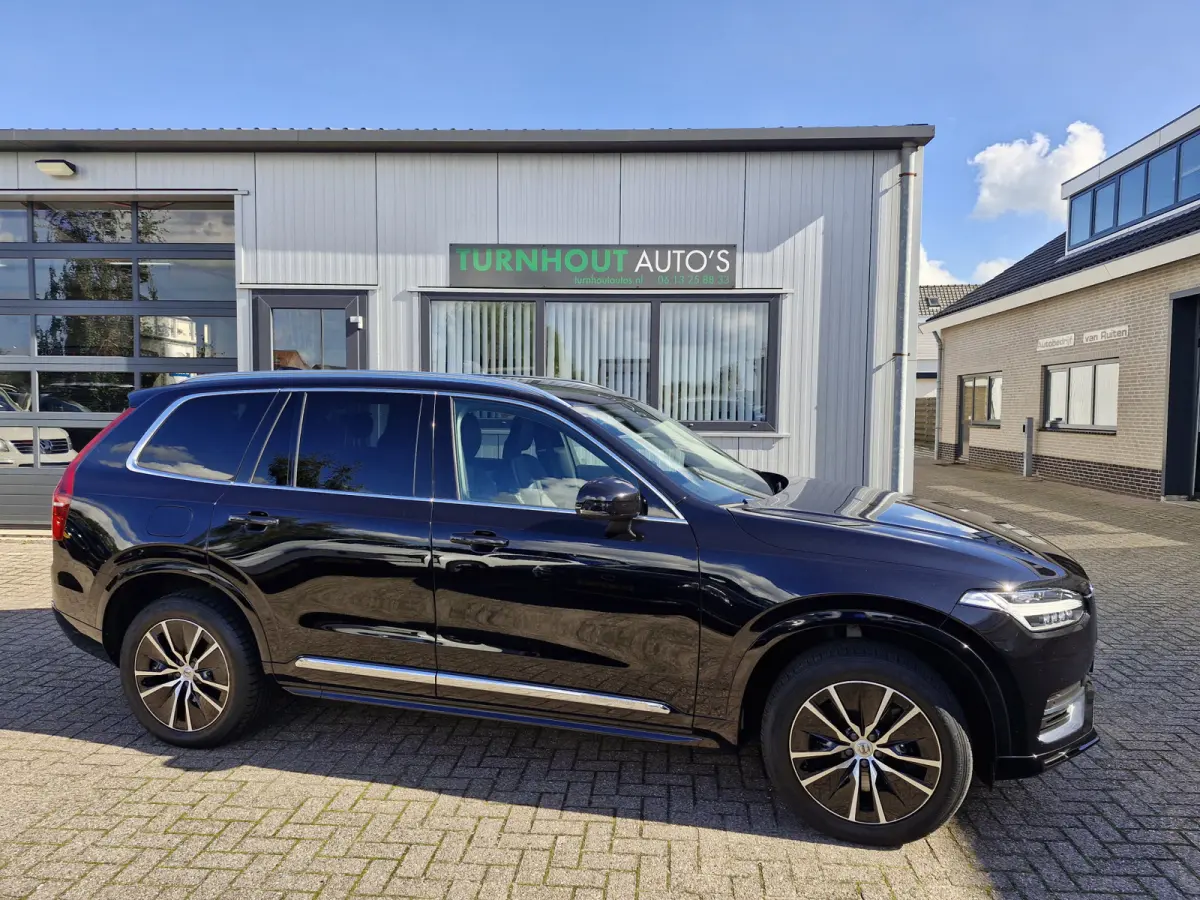 T8 Recharge AWD | Draadloze telefoonlader | Dodehoekdetectie met correctie | Trekhaak elektrisch bedienbaar | Vermoeidheidsherkenning | Extra getint glas achter | Verwarmde voorruit | Stuur 