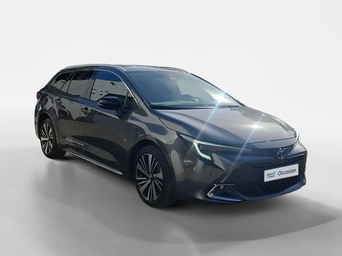 Hybrid 140 Dynamic | Carplay | Parkeer Camera | Navigatie | Stoelverwarming | Parkeer sensoren |