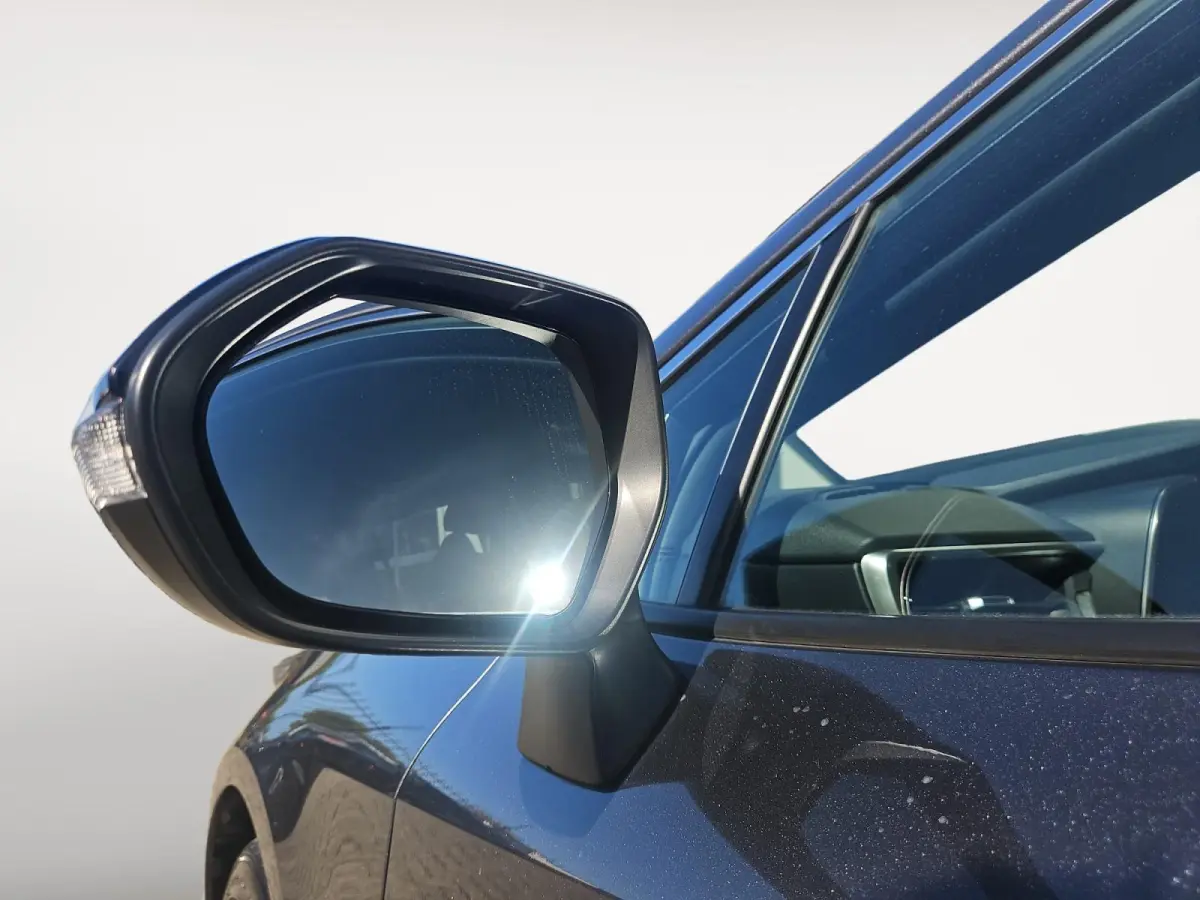 Hybrid 140 Dynamic | Carplay | Parkeer Camera | Navigatie | Stoelverwarming | Parkeer sensoren |