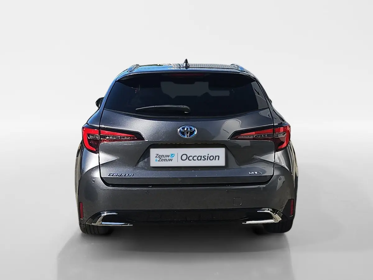 Hybrid 140 Dynamic | Carplay | Parkeer Camera | Navigatie | Stoelverwarming | Parkeer sensoren |