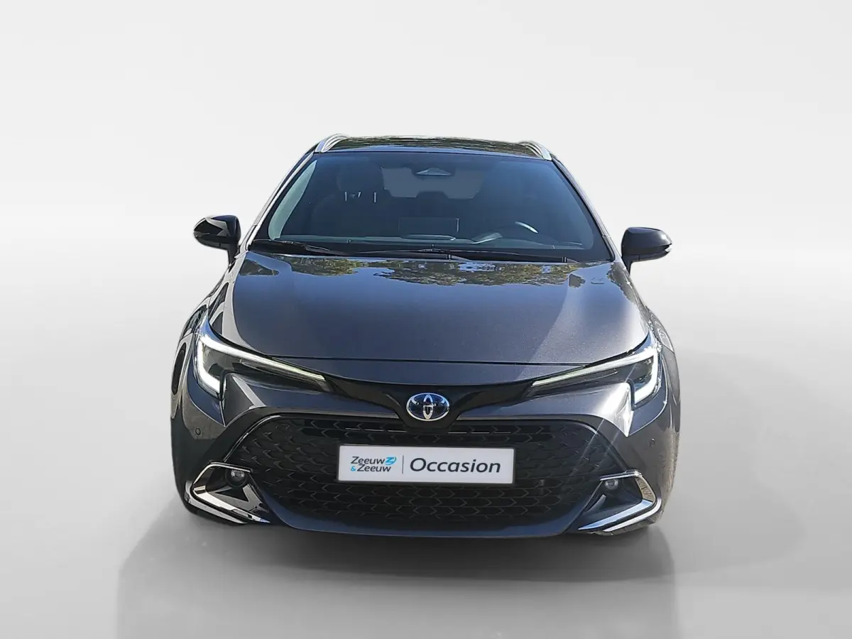 Hybrid 140 Dynamic | Carplay | Parkeer Camera | Navigatie | Stoelverwarming | Parkeer sensoren |