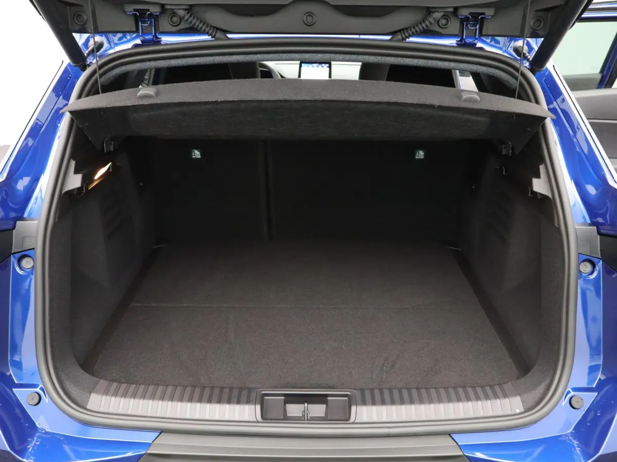 techno full hybrid E-Tech 160 | pack driving & comfort |