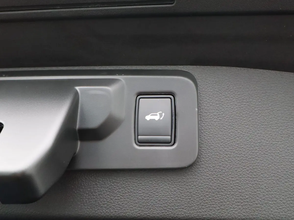 techno full hybrid E-Tech 160 | pack driving & comfort |