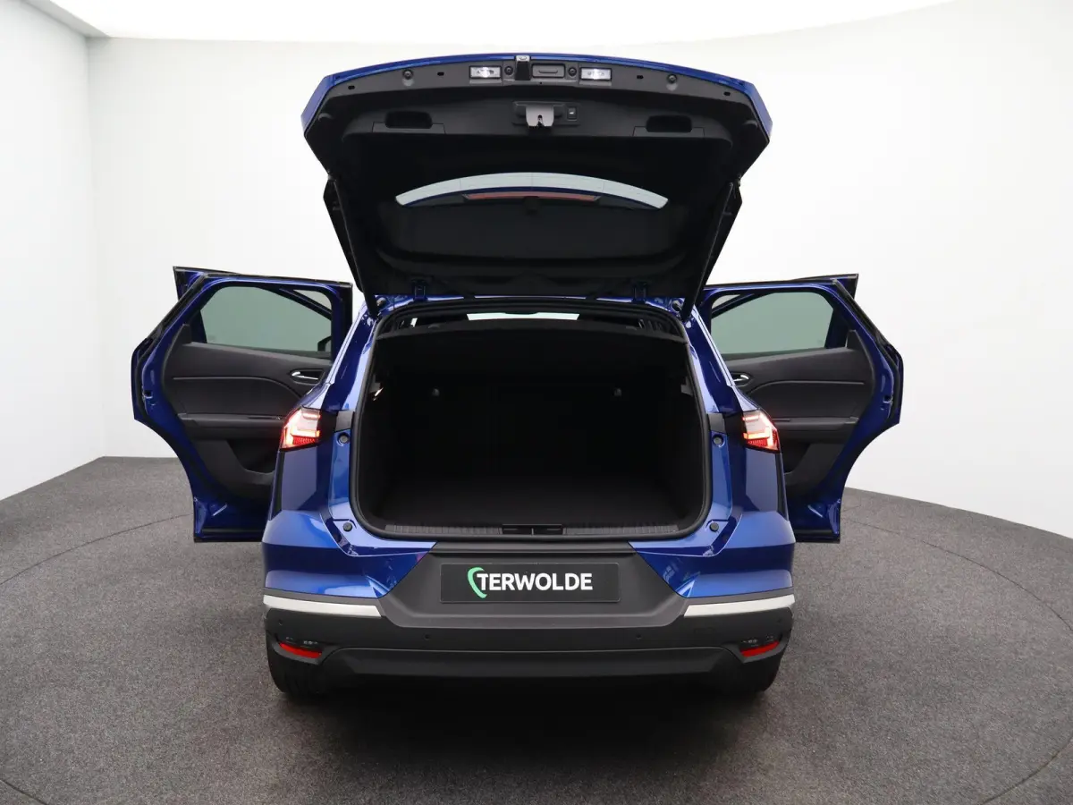 techno full hybrid E-Tech 160 | pack driving & comfort |