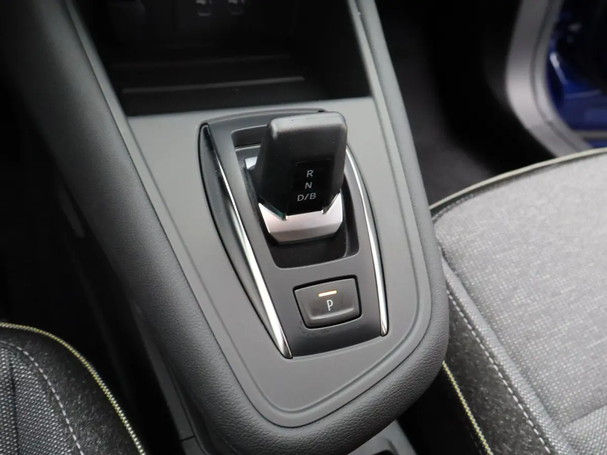 techno full hybrid E-Tech 160 | pack driving & comfort |
