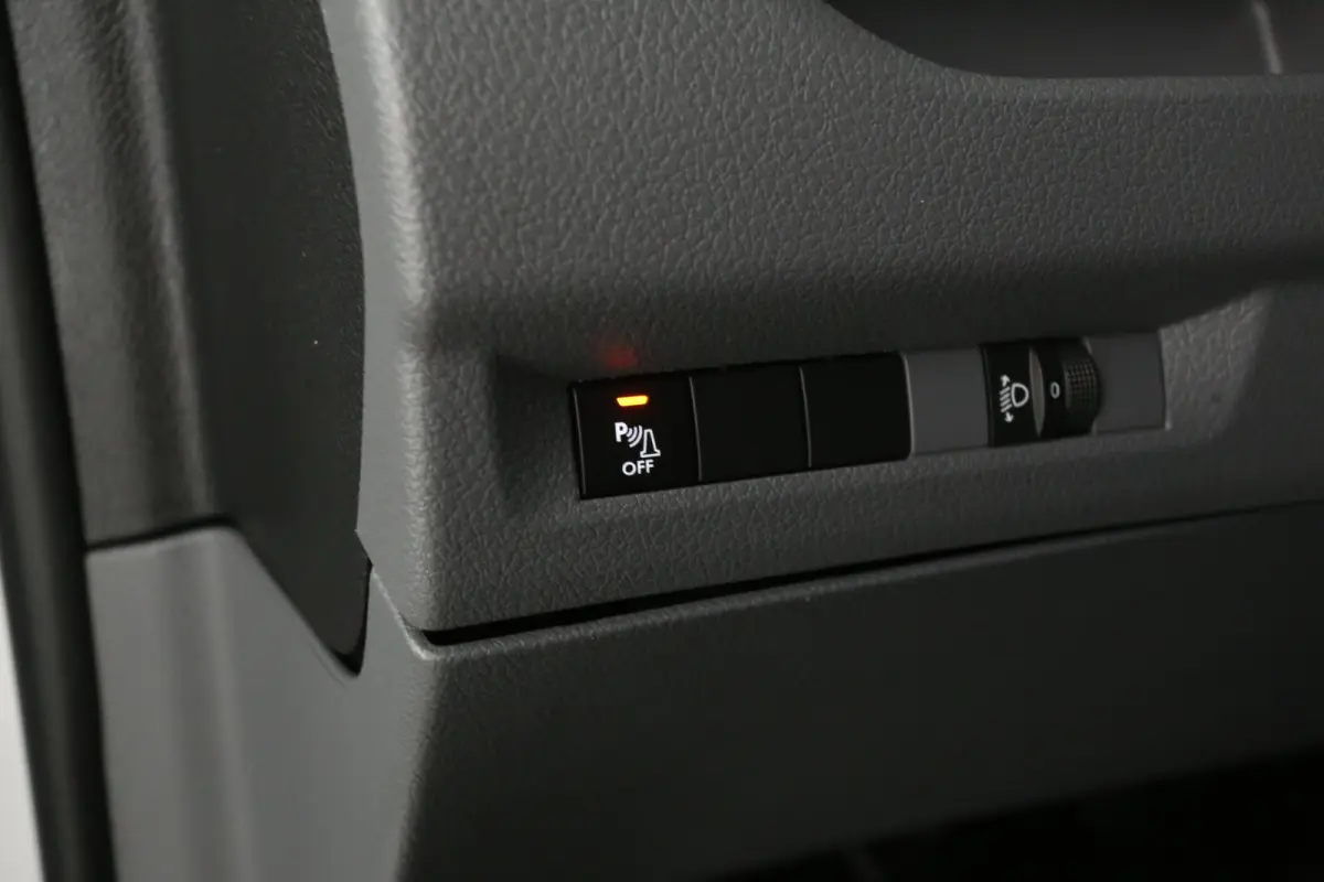 75 kWh L3H1 Long Range | Snelladen | SOH 91% | Airco | Cruise | 3 Zits | Parkeersens.
