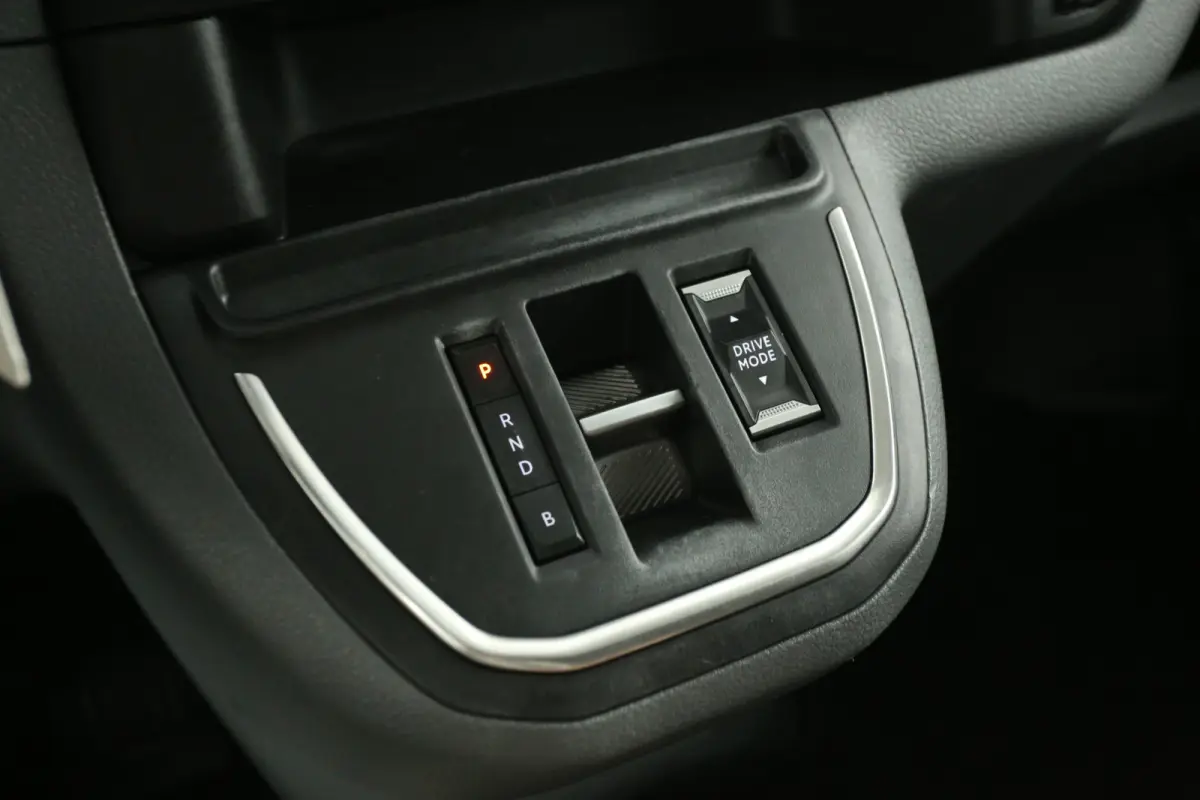 75 kWh L3H1 Long Range | Snelladen | SOH 91% | Airco | Cruise | 3 Zits | Parkeersens.