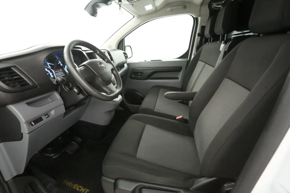 75 kWh L3H1 Long Range | Snelladen | SOH 91% | Airco | Cruise | 3 Zits | Parkeersens.