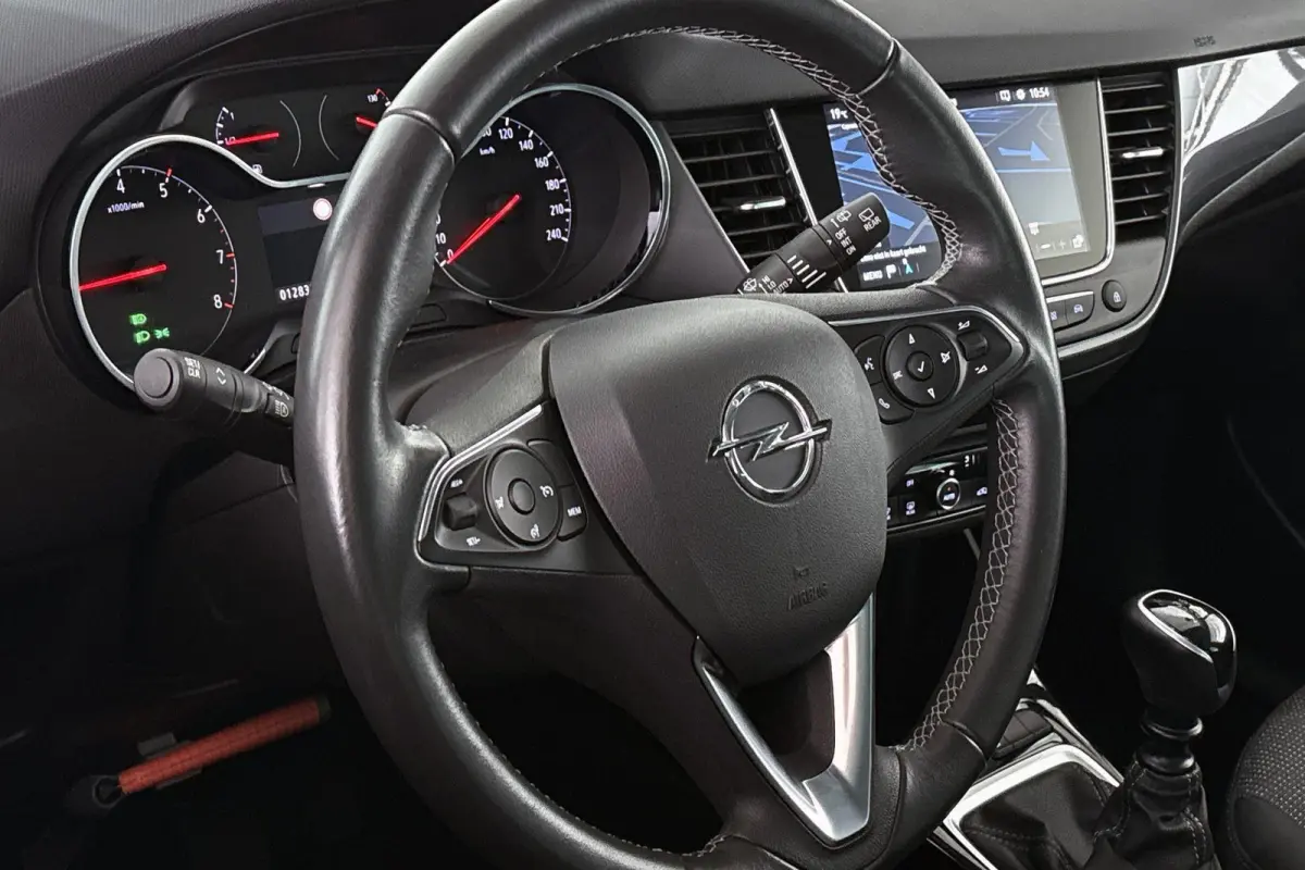 1.2 Turbo Elegance Camera Keyless LED Apple CarPlay