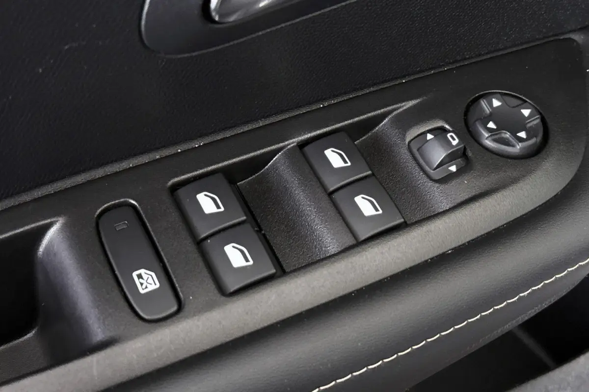 1.2 PureTech 75 Active Navigatie Apple CarPlay