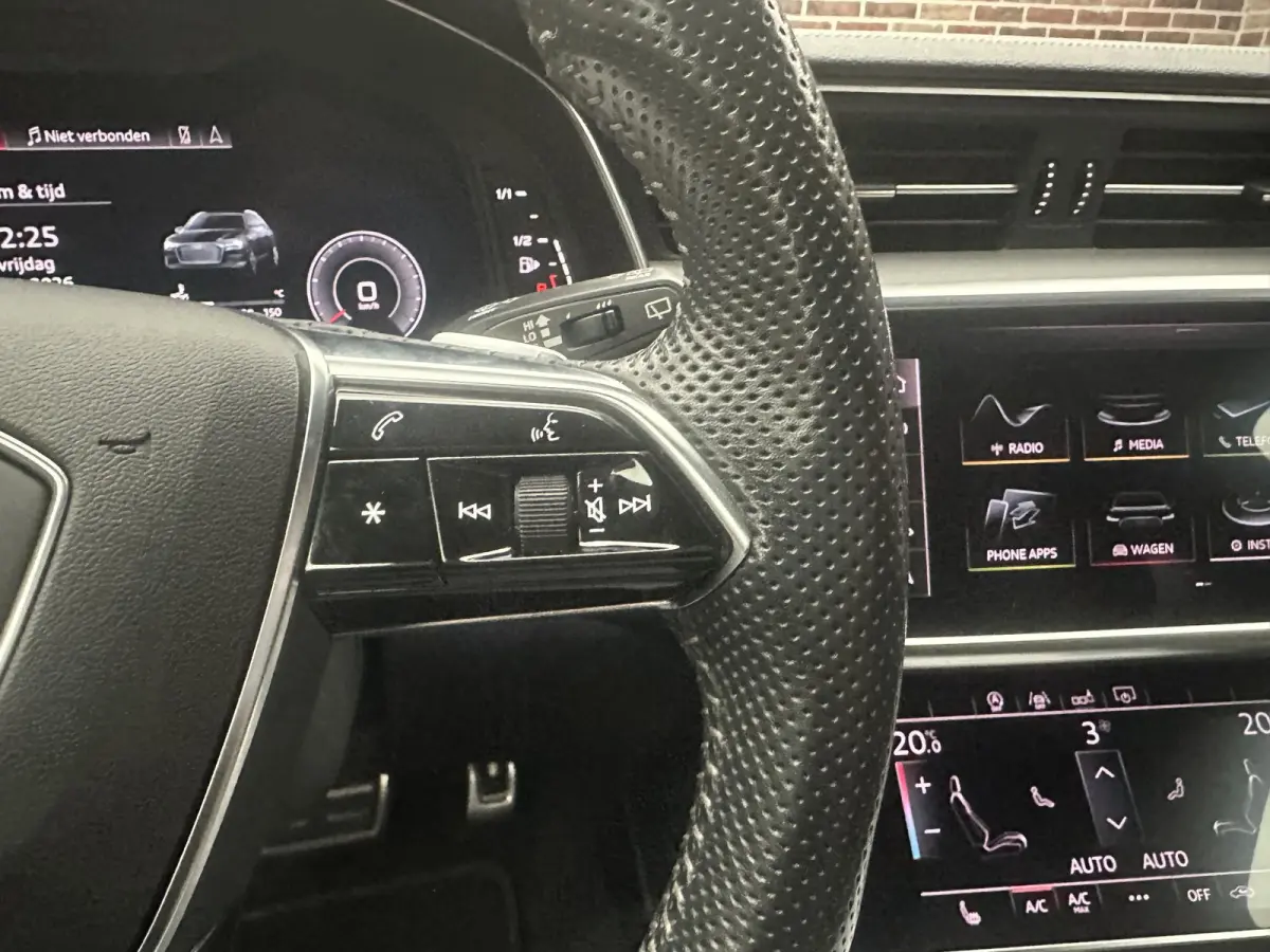 45 TFSI S edition S line | Memory