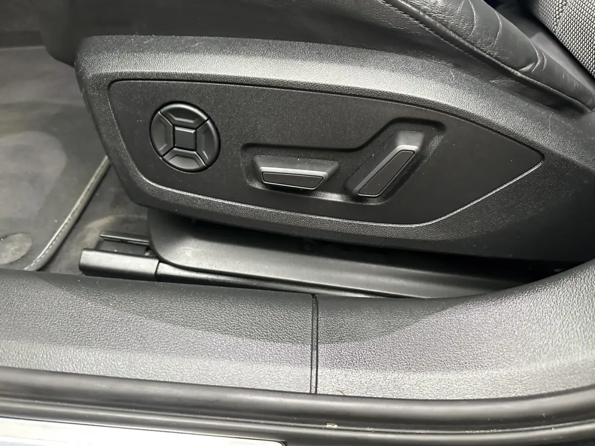 45 TFSI S edition S line | Memory