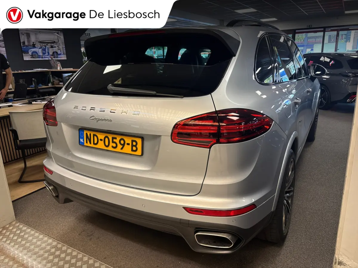 3.0 D Platinum Edition/pano/sport chrono/sport design/luchtverong/bose