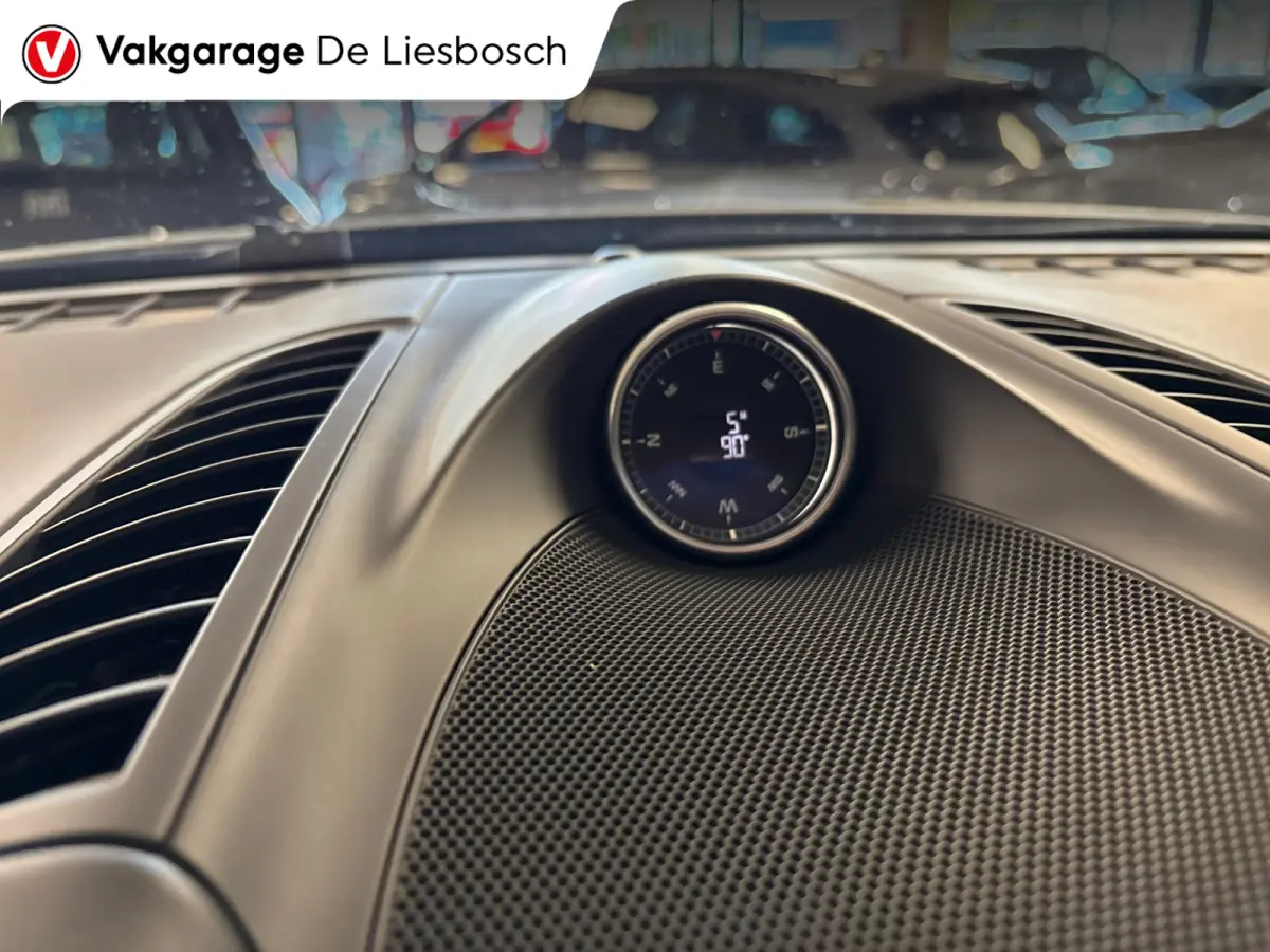 3.0 D Platinum Edition/pano/sport chrono/sport design/luchtverong/bose