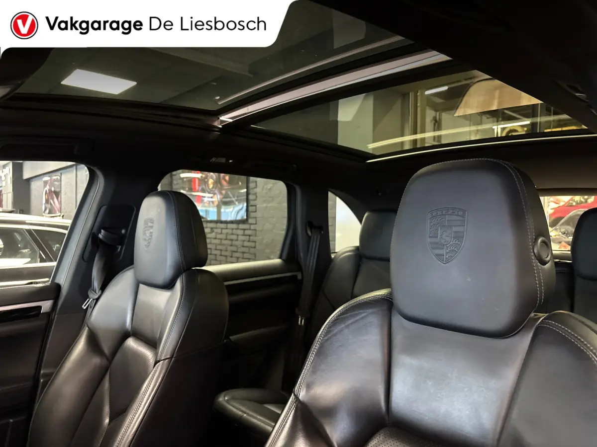 3.0 D Platinum Edition/pano/sport chrono/sport design/luchtverong/bose