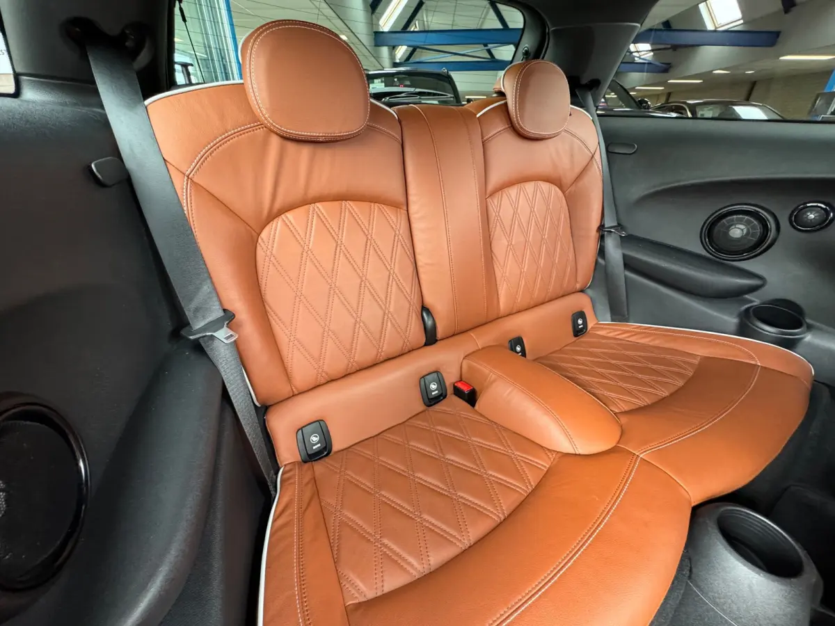 1.5 Cooper JCW 2019 ZWART NAVI LEDER LM NAP!