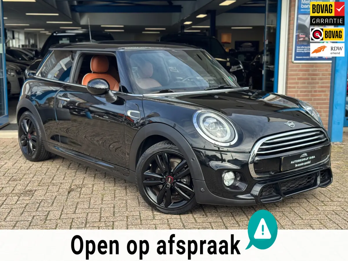 1.5 Cooper JCW 2019 ZWART NAVI LEDER LM NAP!