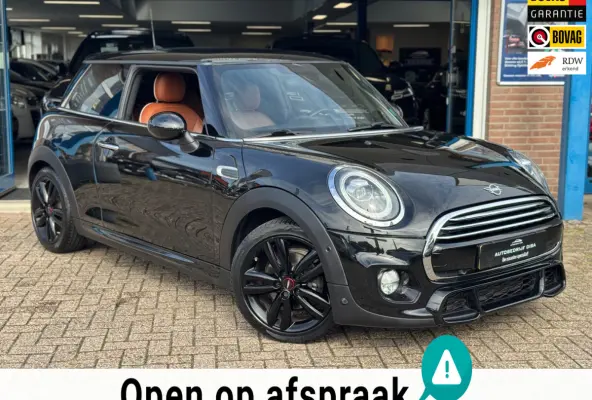1.5 Cooper JCW 2019 ZWART NAVI LEDER LM NAP!