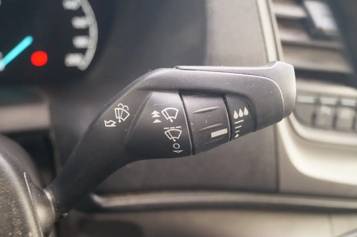 330 2.0 TDCI 130pk L2-H2 Trend -AIRCO-PDC-NAVI-