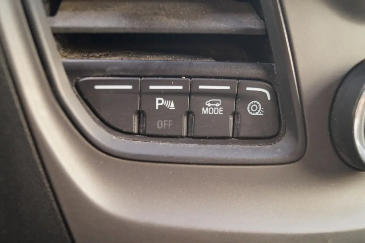 330 2.0 TDCI 130pk L2-H2 Trend -AIRCO-PDC-NAVI-