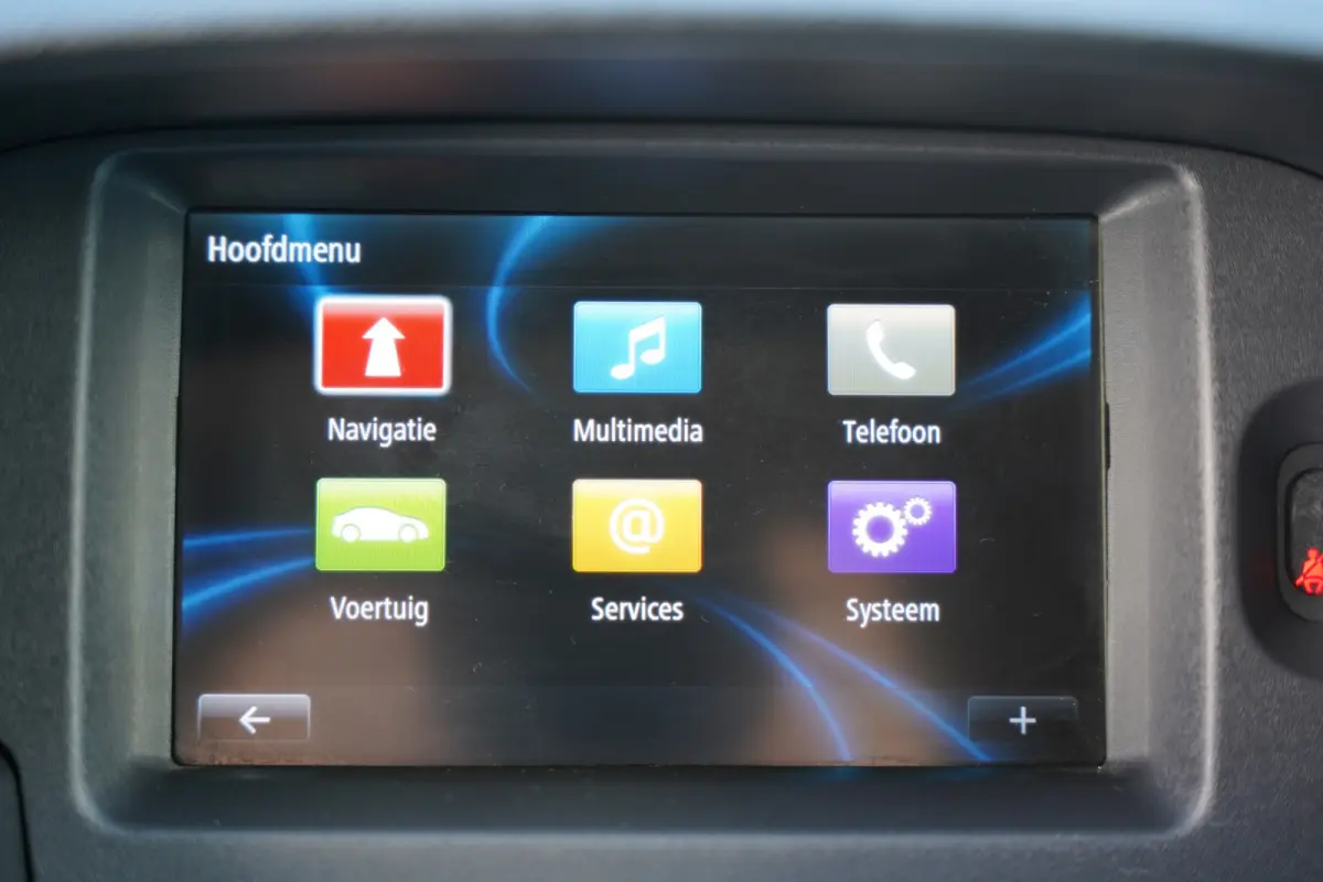 1.5 dCi 75 Express Comfort S&S | Airco | Bluetooth | Cruise control | Lichtmetalen velgen 15" | Navigatiesysteem full map | Parkeersensor achter | Radio-cd/mp3 speler | Trekhaak | Top onderh