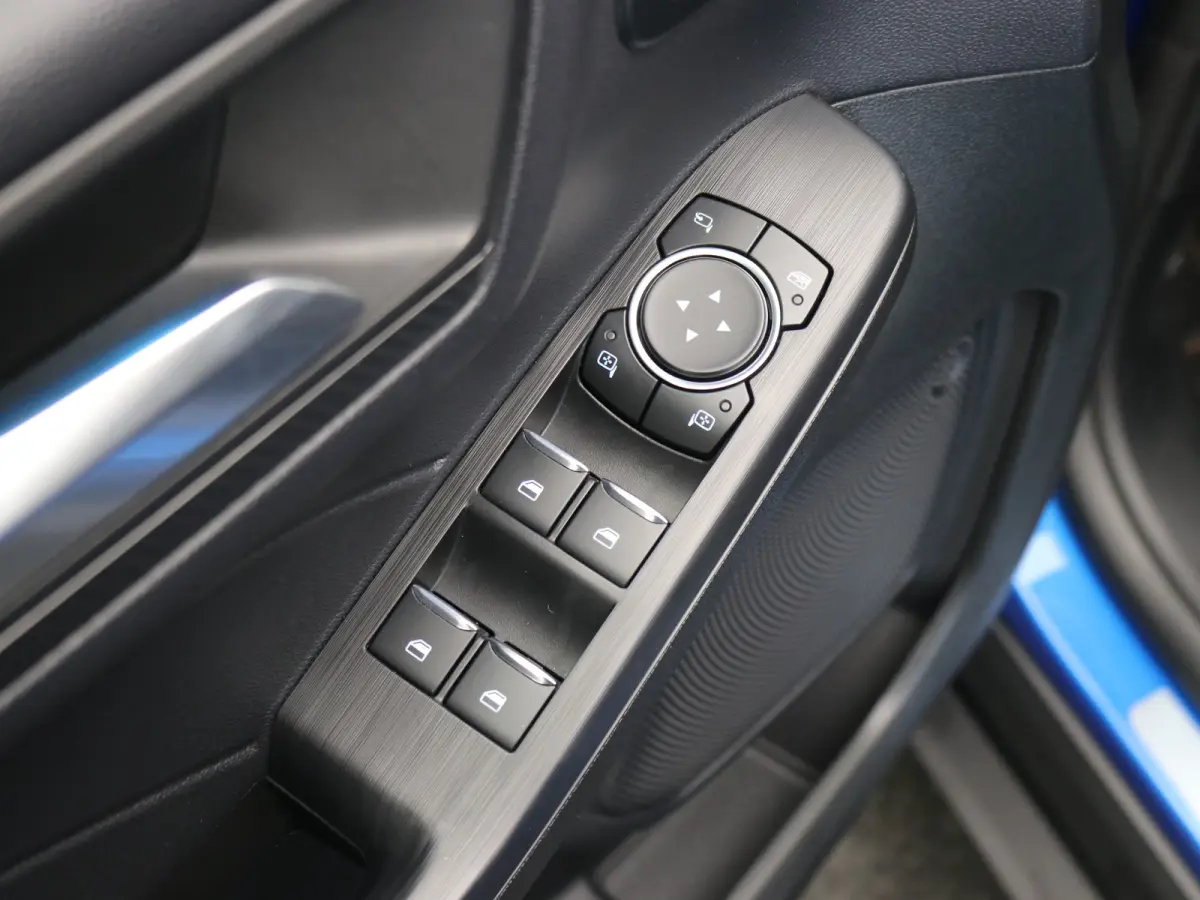 2.5 PHEV ST-Line X / Fabrieksgarantie t/m 02-2029 / Trekhaak Wegklapbaar / WINTER-PACK / Trekgewicht 2.100 KG / Elektisch schuif-/kanteldak / 360-camera / Navigatie / Apple Carplay/Android A