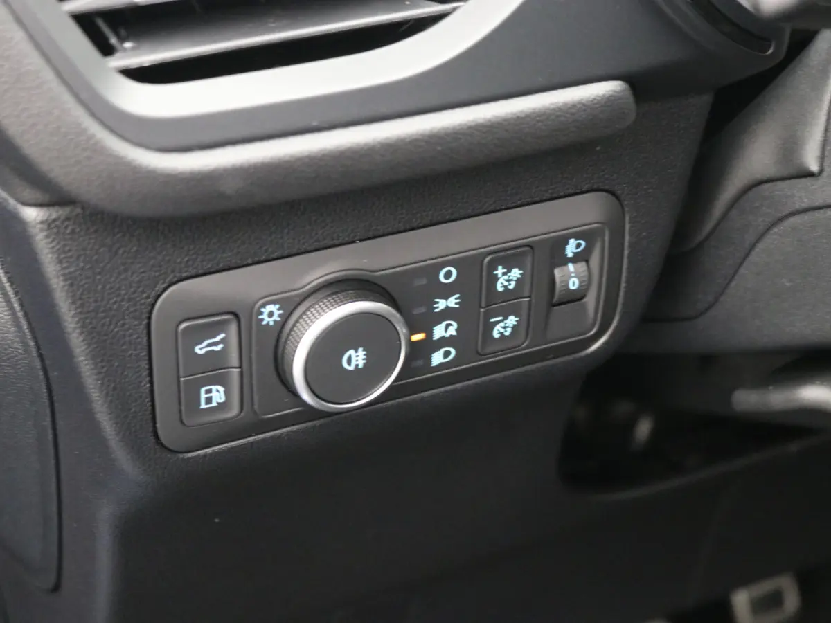 2.5 PHEV ST-Line X / Fabrieksgarantie t/m 02-2029 / Trekhaak Wegklapbaar / WINTER-PACK / Trekgewicht 2.100 KG / Elektisch schuif-/kanteldak / 360-camera / Navigatie / Apple Carplay/Android A