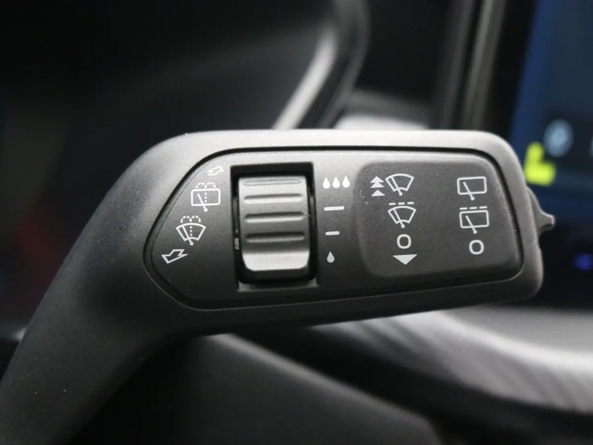 2.5 PHEV ST-Line X / Fabrieksgarantie t/m 02-2029 / Trekhaak Wegklapbaar / WINTER-PACK / Trekgewicht 2.100 KG / Elektisch schuif-/kanteldak / 360-camera / Navigatie / Apple Carplay/Android A