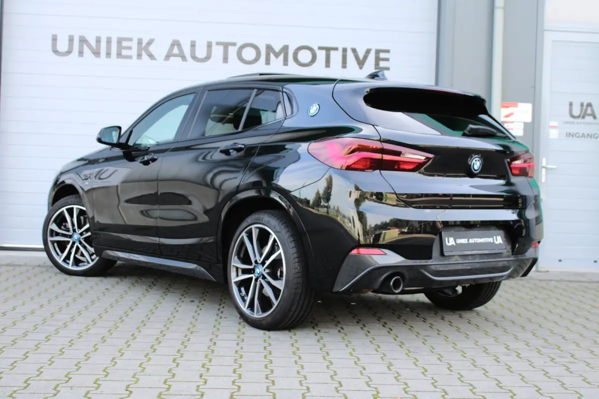 XDrive25e HIGH EXECUTIVE M SPORT PRO | HEAD UP | PANO | LEDER | MEMORY | 19" M | HARMAN & KARDON |CAMERA | CARPLAY