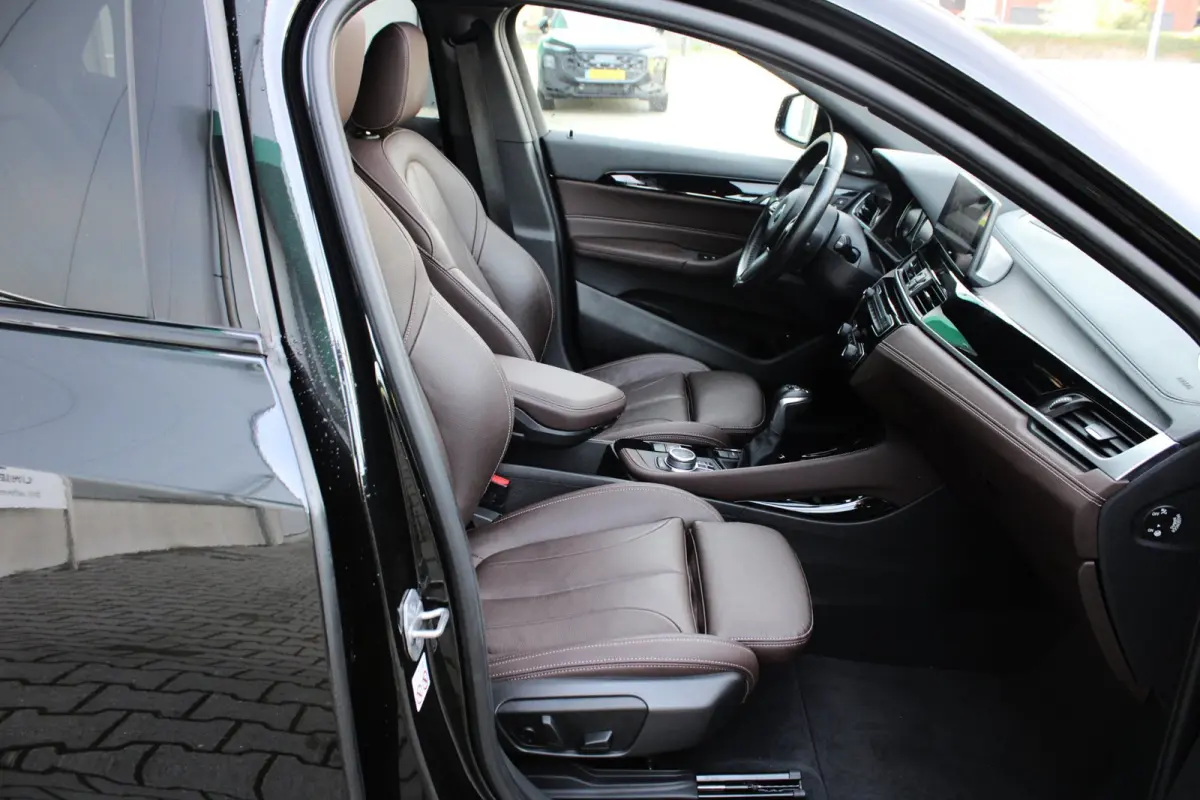 XDrive25e HIGH EXECUTIVE M SPORT PRO | HEAD UP | PANO | LEDER | MEMORY | 19" M | HARMAN & KARDON |CAMERA | CARPLAY