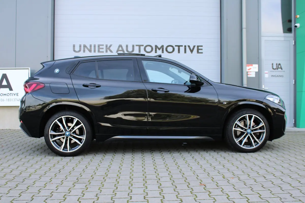 XDrive25e HIGH EXECUTIVE M SPORT PRO | HEAD UP | PANO | LEDER | MEMORY | 19" M | HARMAN & KARDON |CAMERA | CARPLAY