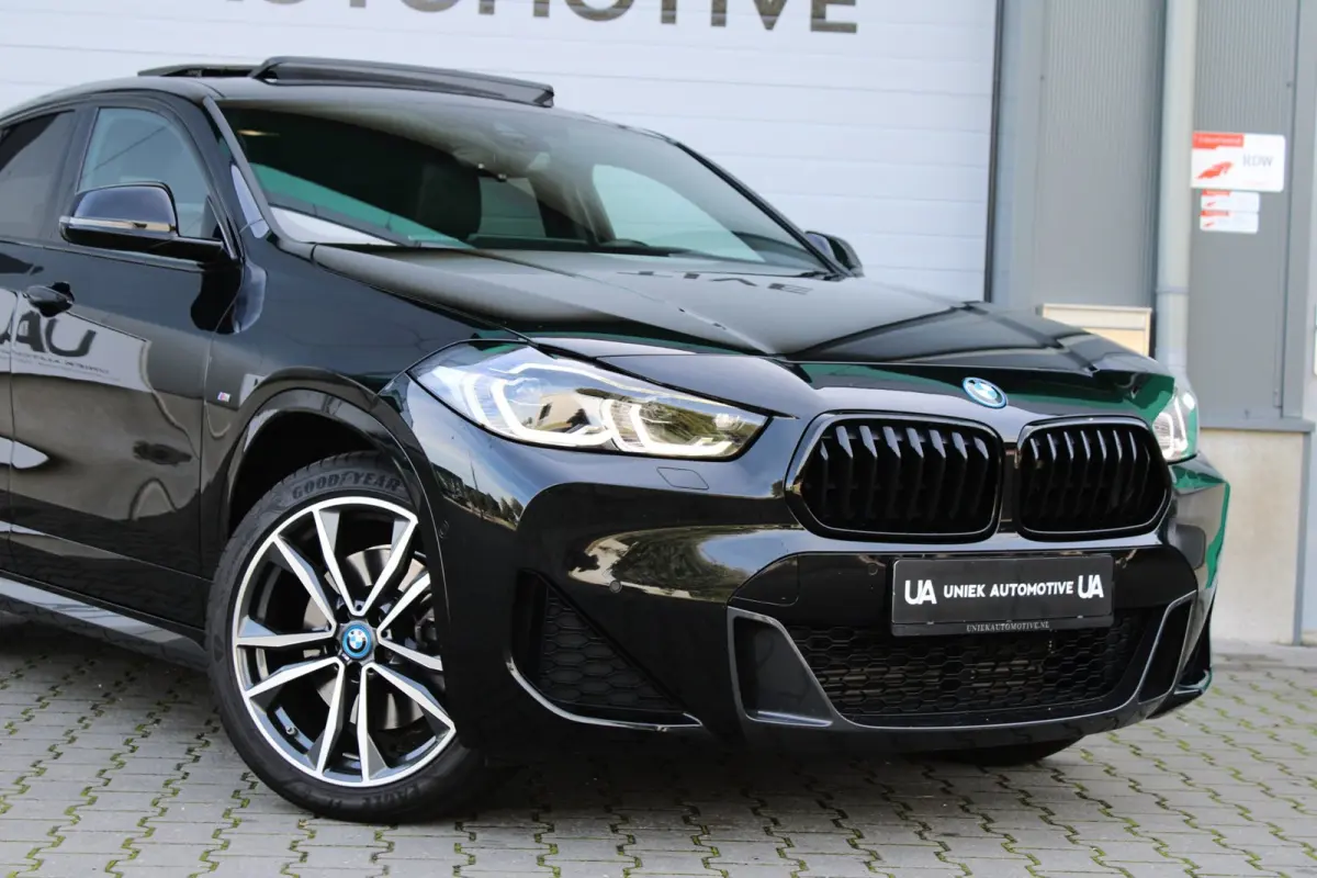 XDrive25e HIGH EXECUTIVE M SPORT PRO | HEAD UP | PANO | LEDER | MEMORY | 19" M | HARMAN & KARDON |CAMERA | CARPLAY