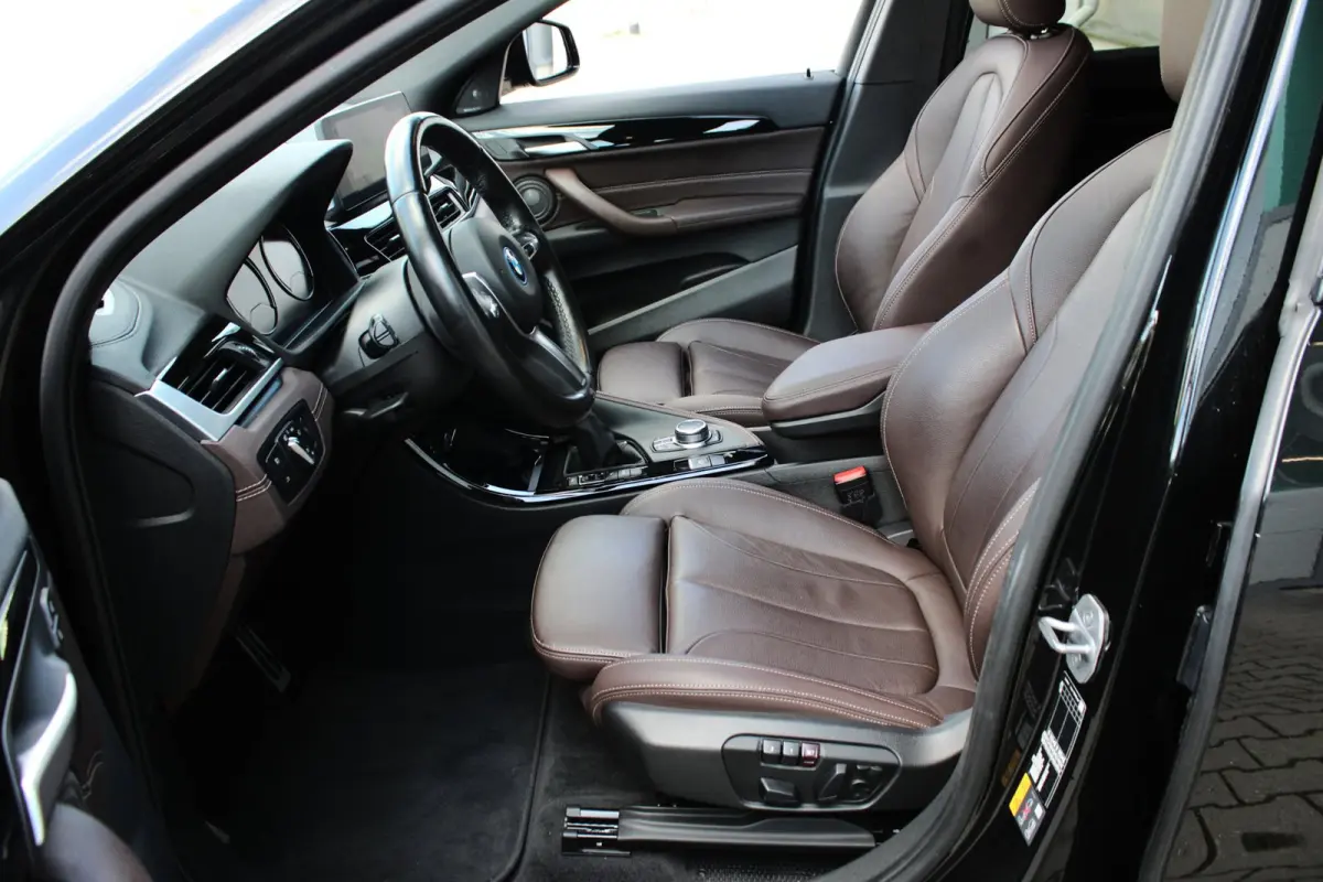 XDrive25e HIGH EXECUTIVE M SPORT PRO | HEAD UP | PANO | LEDER | MEMORY | 19" M | HARMAN & KARDON |CAMERA | CARPLAY