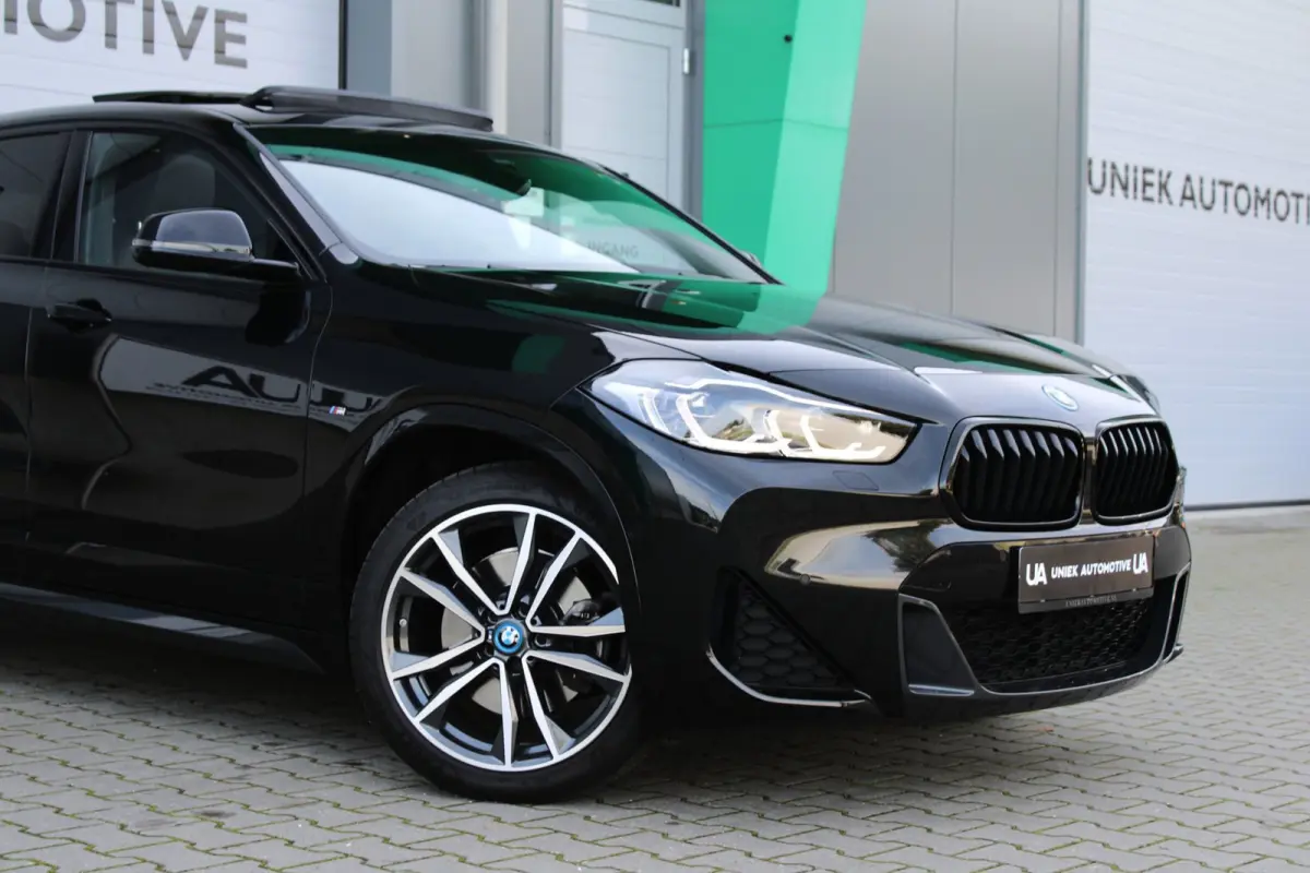 XDrive25e HIGH EXECUTIVE M SPORT PRO | HEAD UP | PANO | LEDER | MEMORY | 19" M | HARMAN & KARDON |CAMERA | CARPLAY