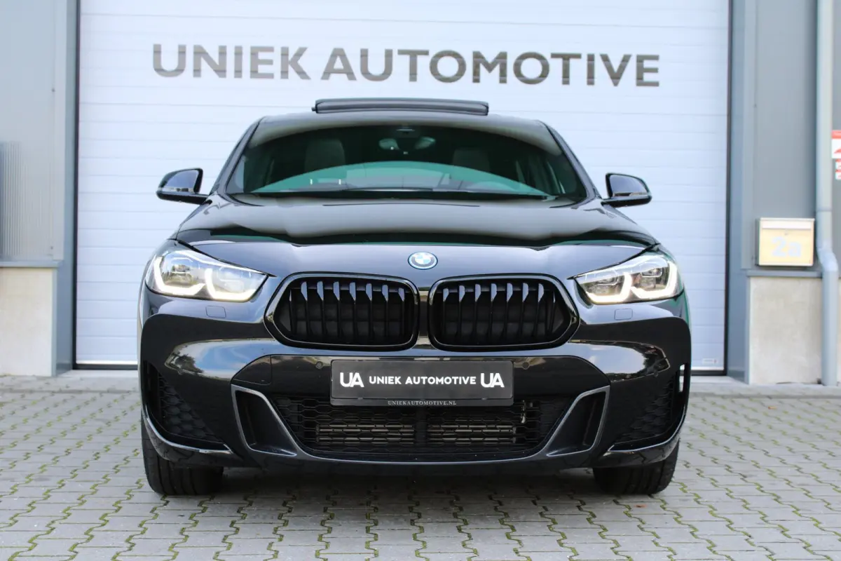 XDrive25e HIGH EXECUTIVE M SPORT PRO | HEAD UP | PANO | LEDER | MEMORY | 19" M | HARMAN & KARDON |CAMERA | CARPLAY