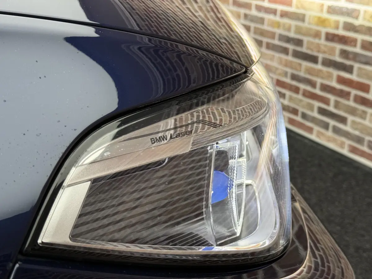 xDrive45e High Executive Pano| Head up| Bowers&Wilkins| Luchtvering