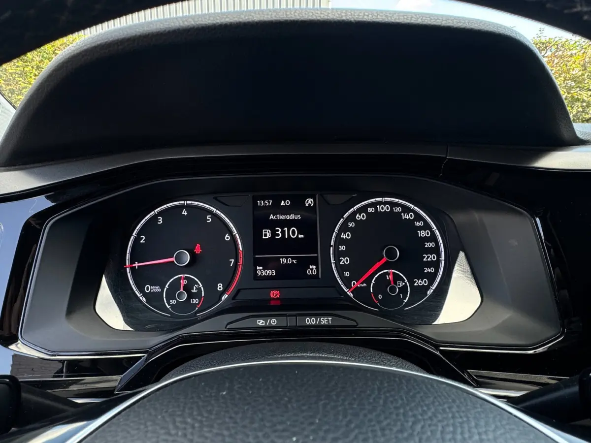 1.0 MPI Comfortline TREKHAAK / CARPLAY / NAVI / CRUISE / NL AUTO MET NAP